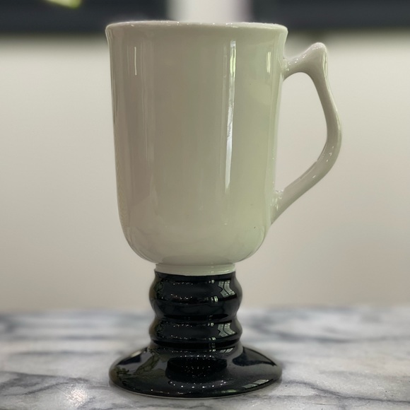 ▪️ 6 Hall Black Footed Pedestal Irish Coffee Mugs- 1272 USA ▪️ - Picture 2 of 7